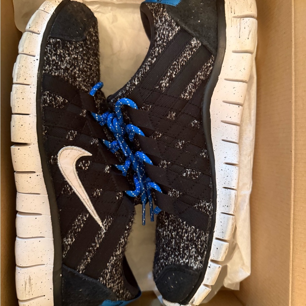 Nike Free Powerlines + Nrg